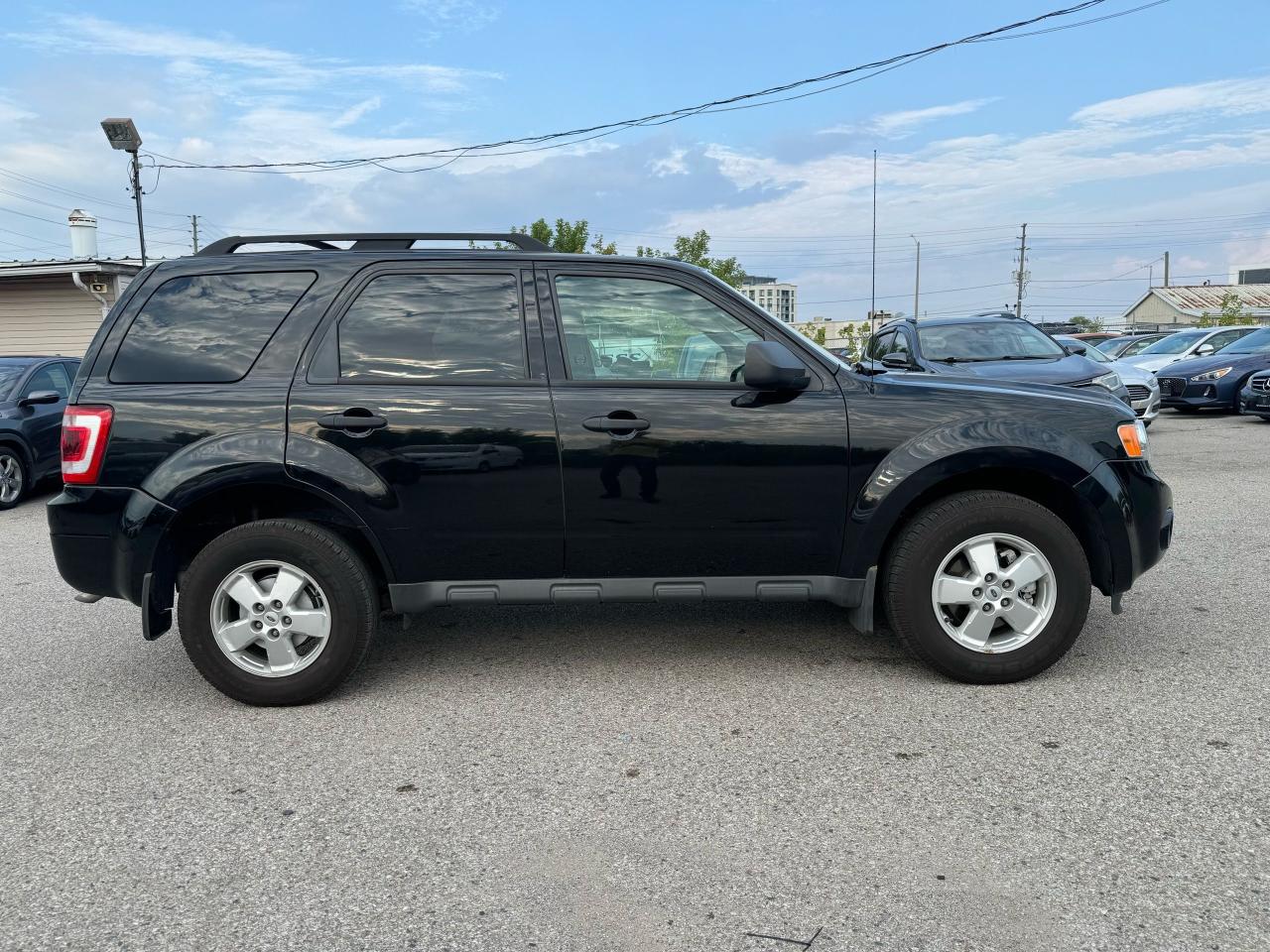 2011 Ford Escape XLT - Photo #4