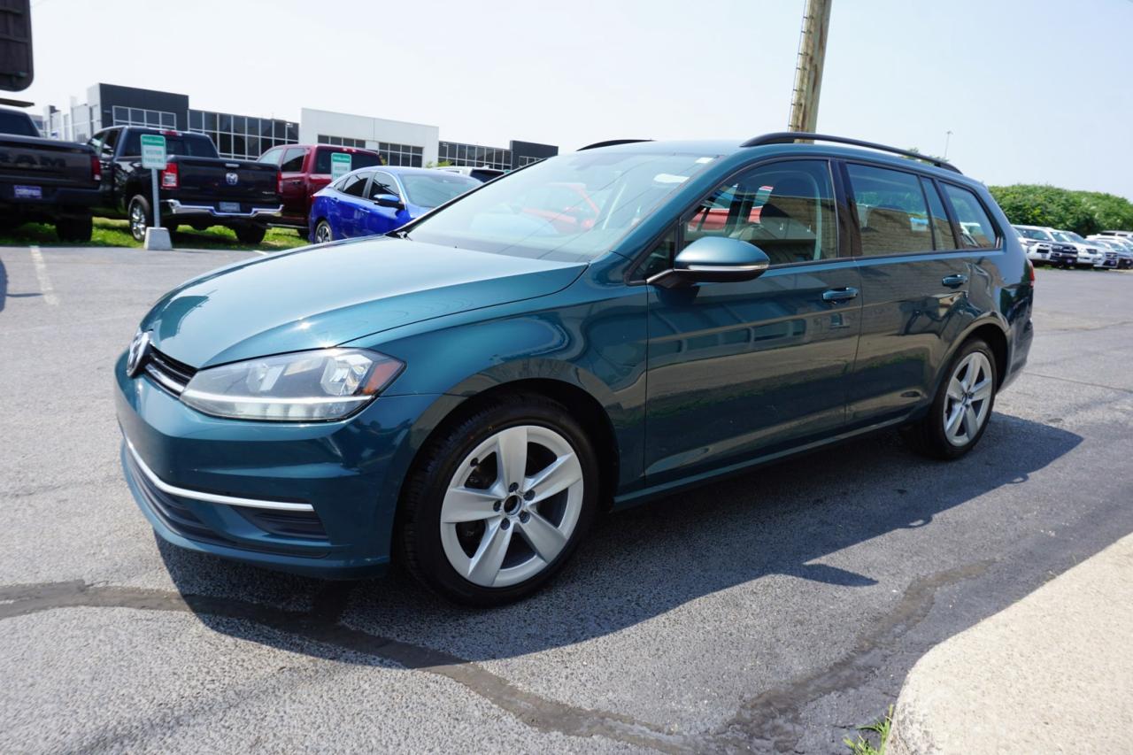 2018 Volkswagen Golf TSI TRENDLINE AWD CERTIFIED *1 OWNER*ACCIDENT FREE*V.W MAINTAIN* CAMERA BLUETOOTH HEATED SEATS CRUISE ALLOYS Photo2