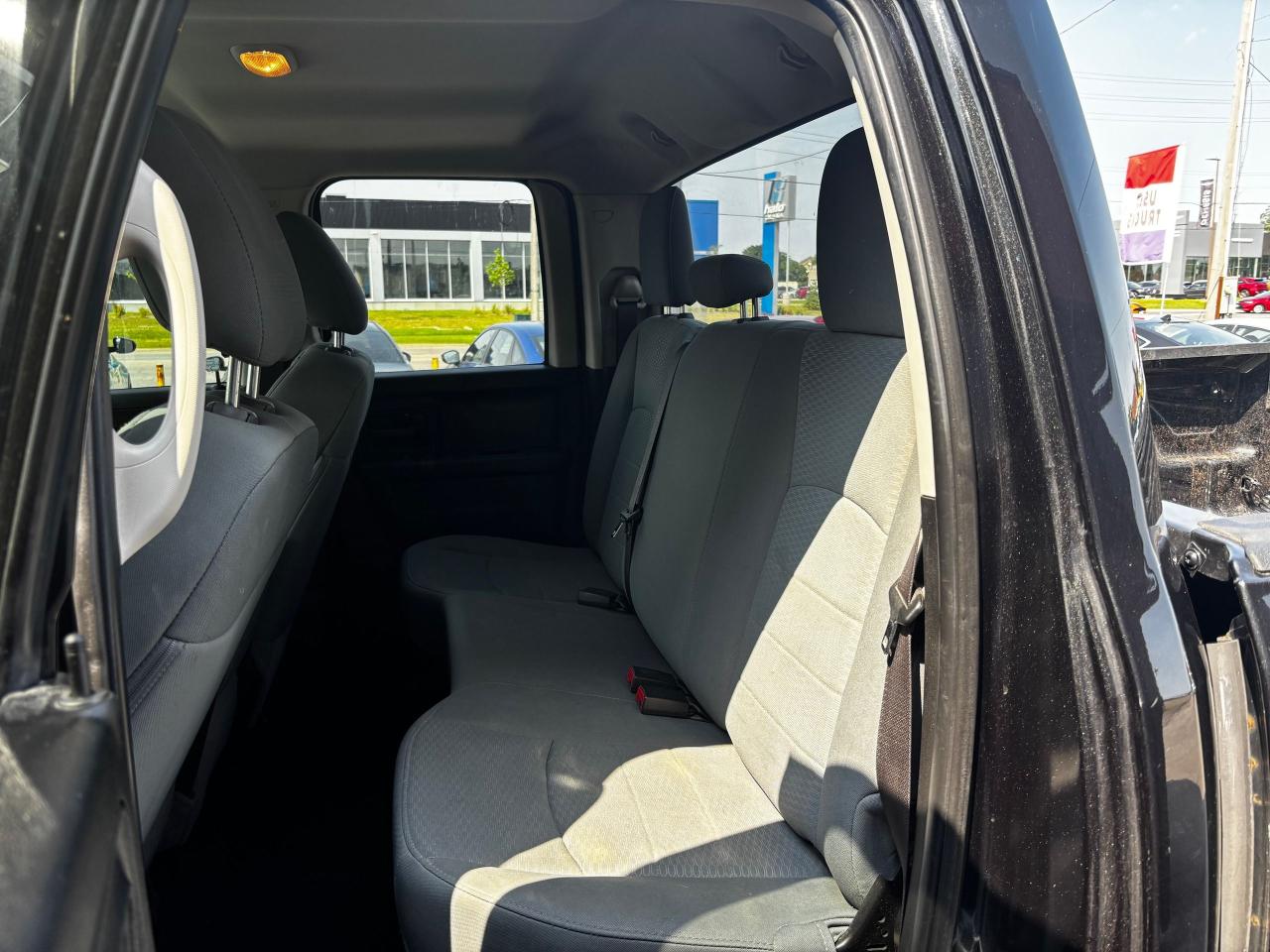 2019 RAM 1500 Classic Express 4x4 Quad Cab 6'4" Box - Photo #6