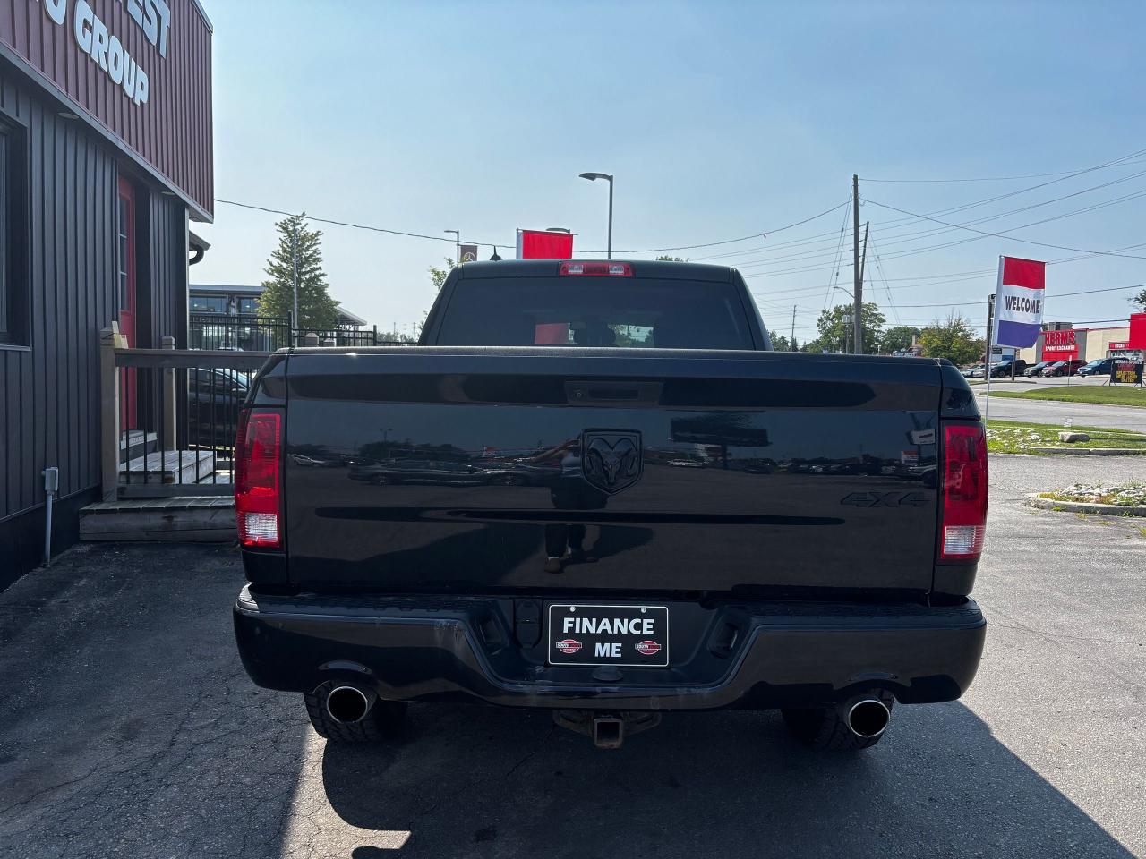 2019 RAM 1500 Classic Express 4x4 Quad Cab 6'4" Box - Photo #4