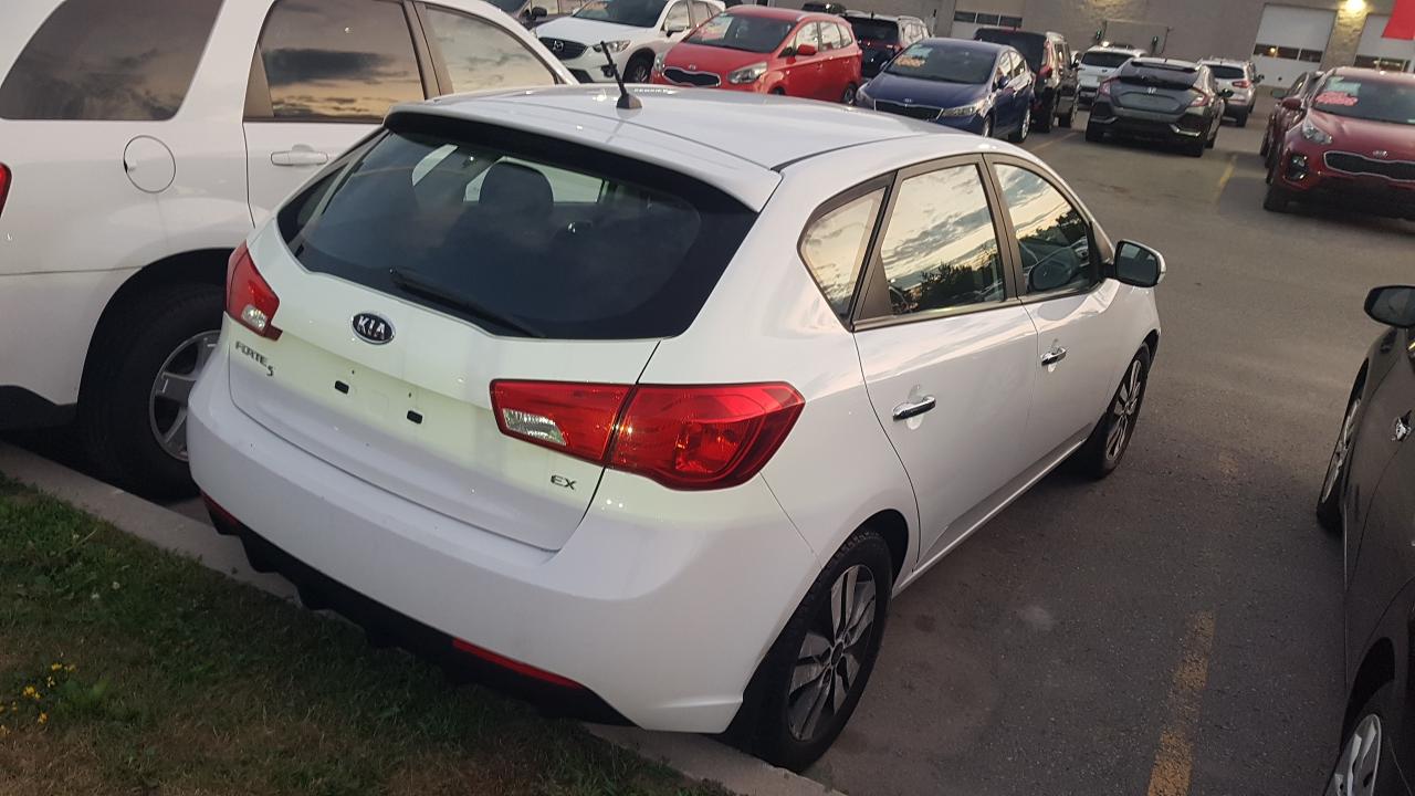 2013 Kia Forte EX  ONLY 148,000 KMS! - Photo #4