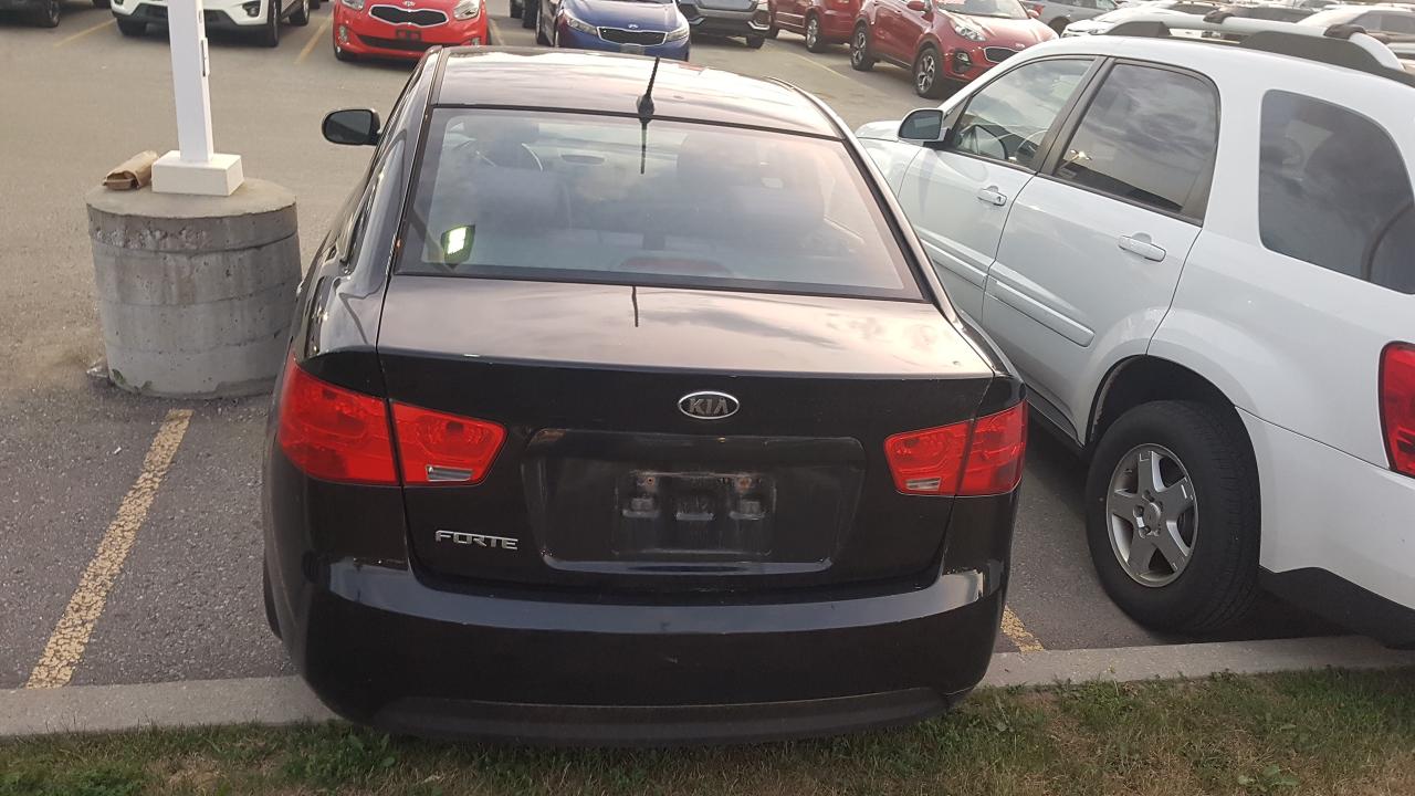 2013 Kia Forte LX - Photo #5