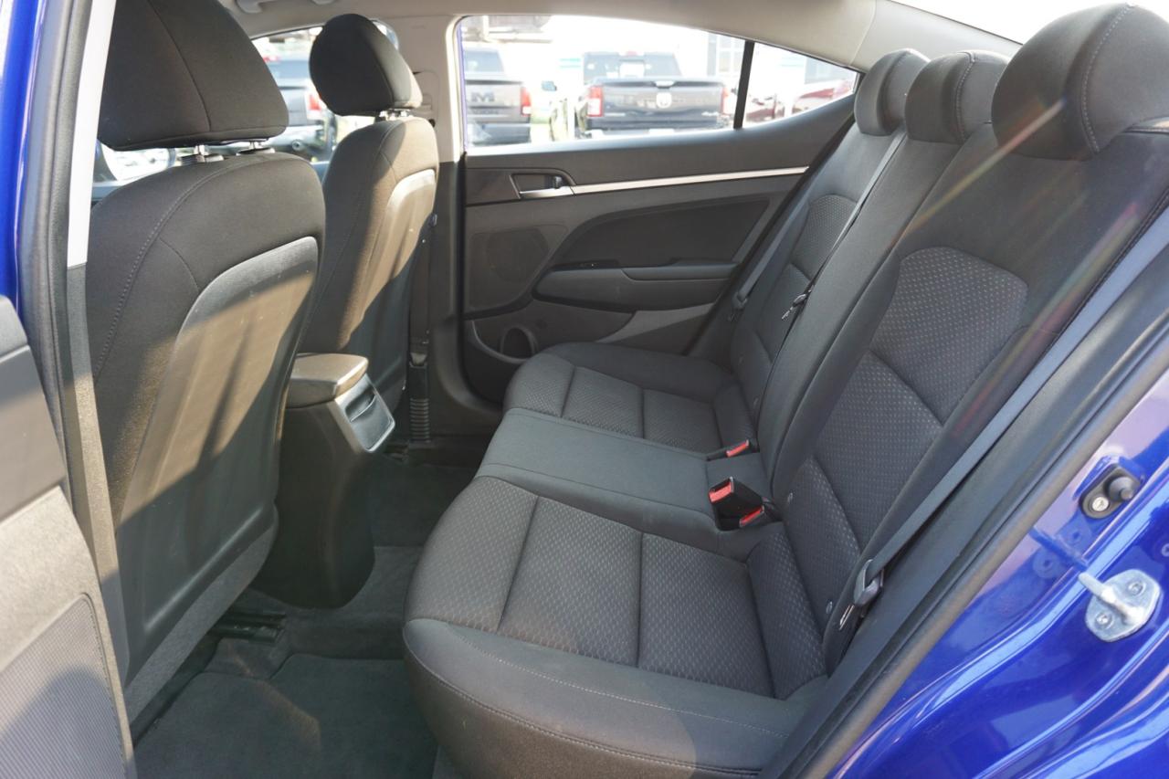 2019 Hyundai Elantra PREFERRED CERTIFIED *ACCIDENT FREE* CAMERA BLUETOOTH HEATED B.SPOT SUNROOF CRUISE ALLOYS - Photo #17