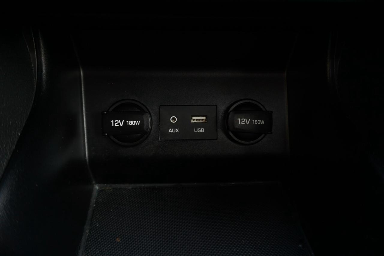 2019 Hyundai Elantra PREFERRED CERTIFIED *ACCIDENT FREE* CAMERA BLUETOOTH HEATED B.SPOT SUNROOF CRUISE ALLOYS - Photo #34