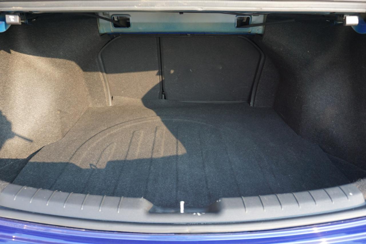2019 Hyundai Elantra PREFERRED CERTIFIED *ACCIDENT FREE* CAMERA BLUETOOTH HEATED B.SPOT SUNROOF CRUISE ALLOYS - Photo #36