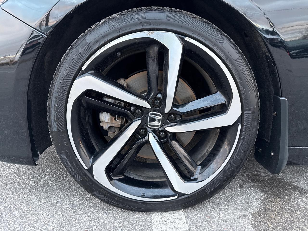 2018 Honda Accord Sport Photo