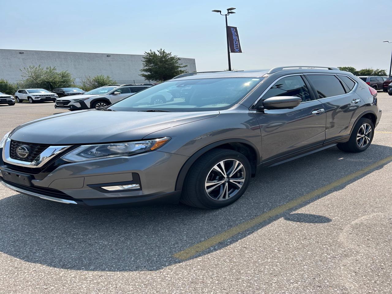 Used 2019 Nissan Rogue SV for sale in Kitchener, ON