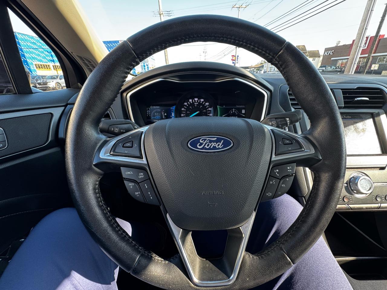 2019 Ford Fusion Hybrid Titanium Photo