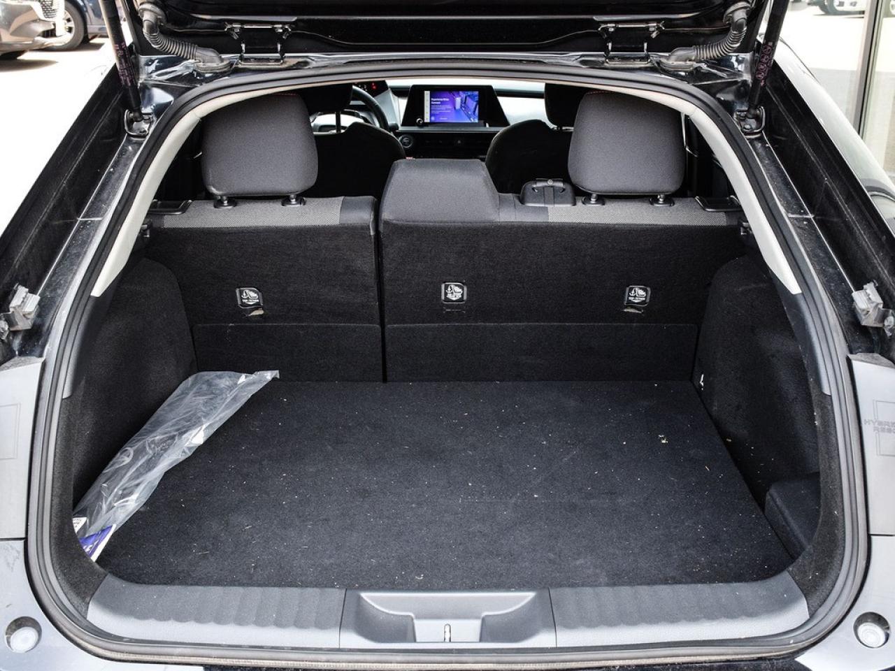 2024 Toyota Prius Prime SE Auto Photo