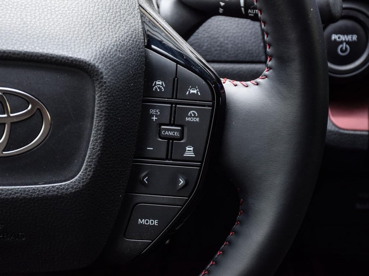 2024 Toyota Prius Prime SE Auto Photo