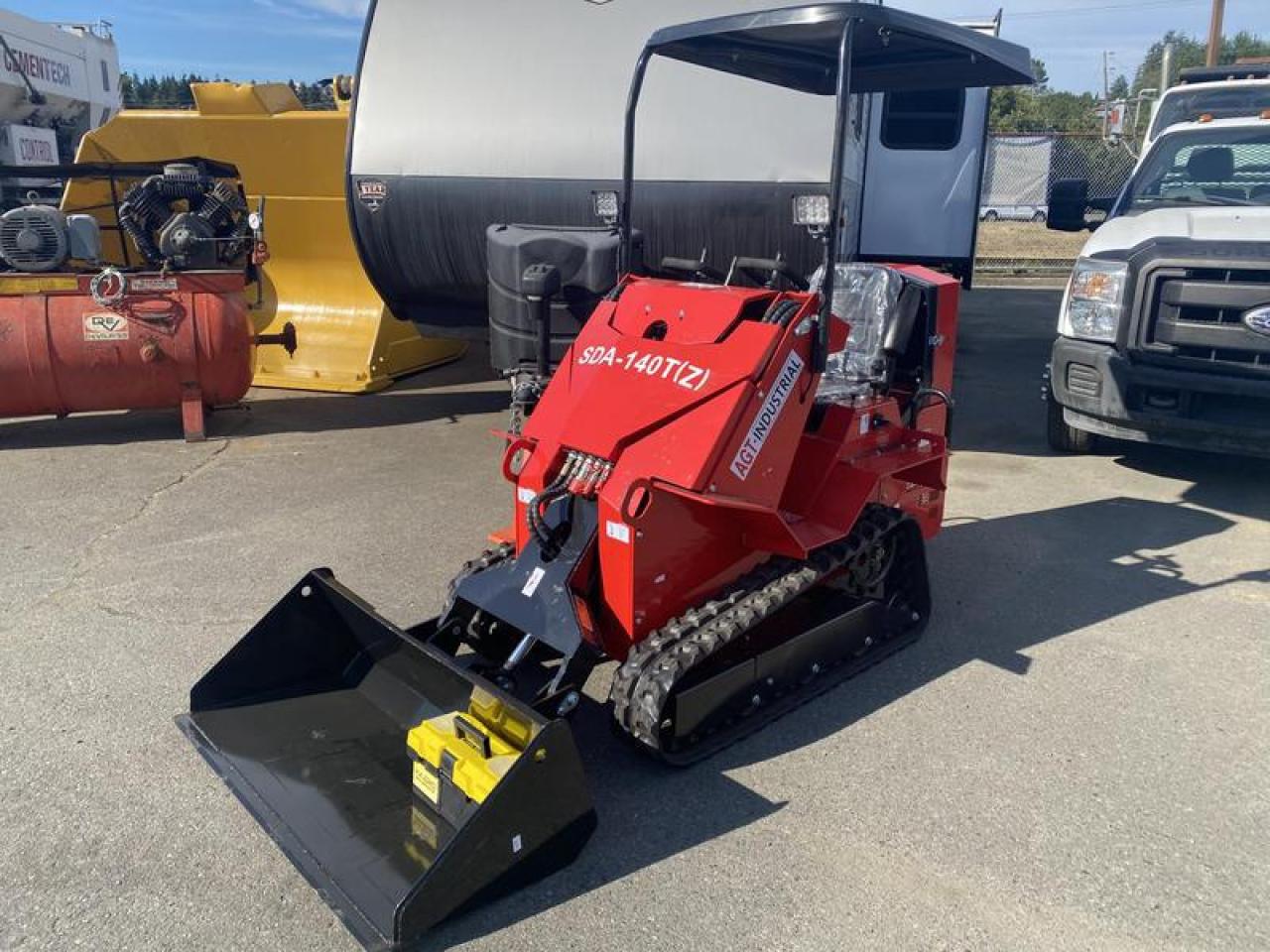 Used 2025 AGT Industrial SDA-140T(Z) Mini Skid Steer (New) for sale in Burnaby, BC