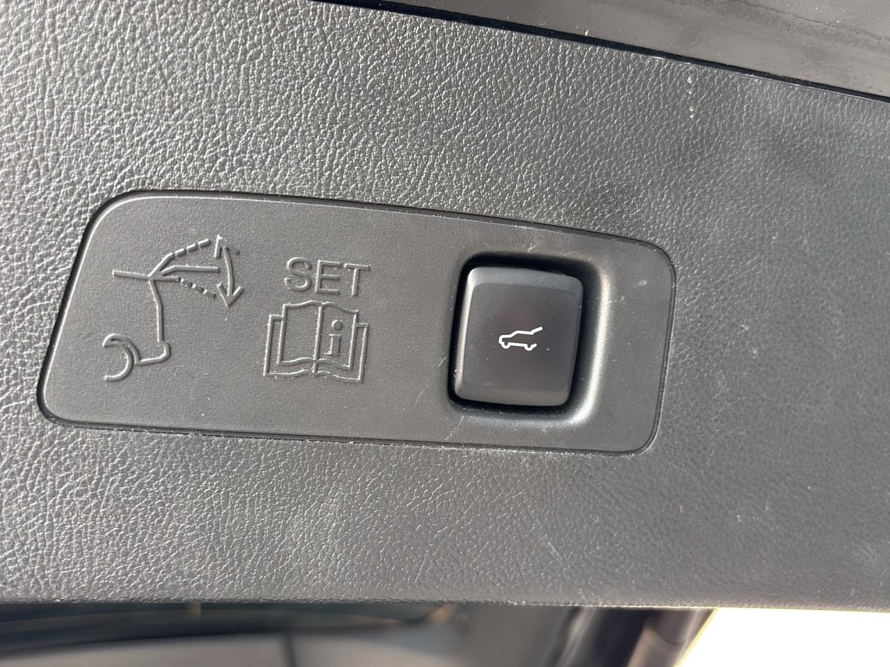 12829423