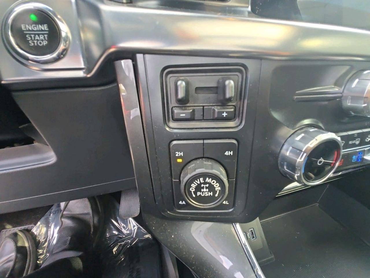 2022 Ford F-150 Lariat Photo5