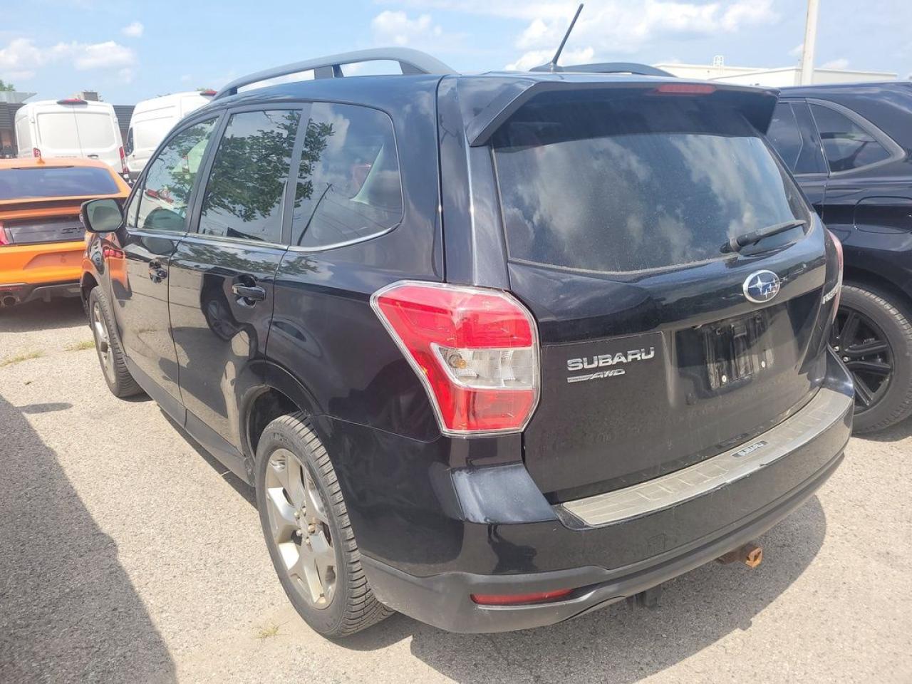 2015 Subaru Forester 2.5i Photo9