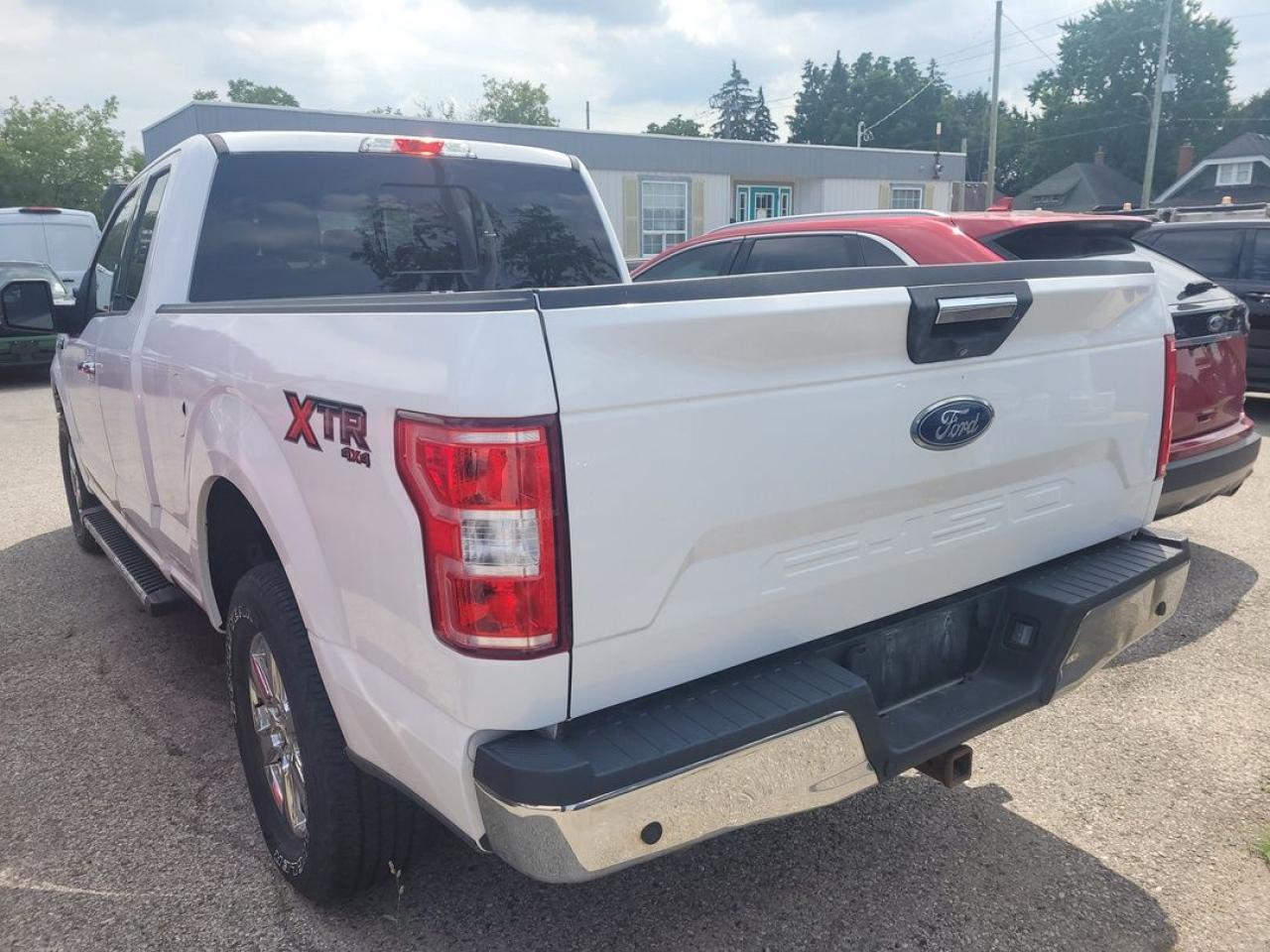 2018 Ford F-150 XLT Photo8