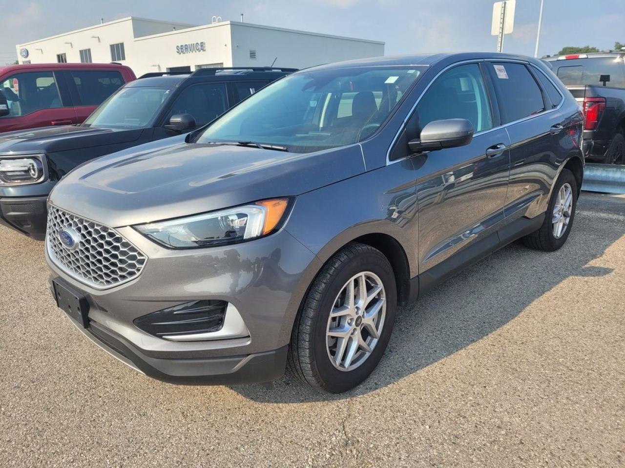 2024 Ford Edge 