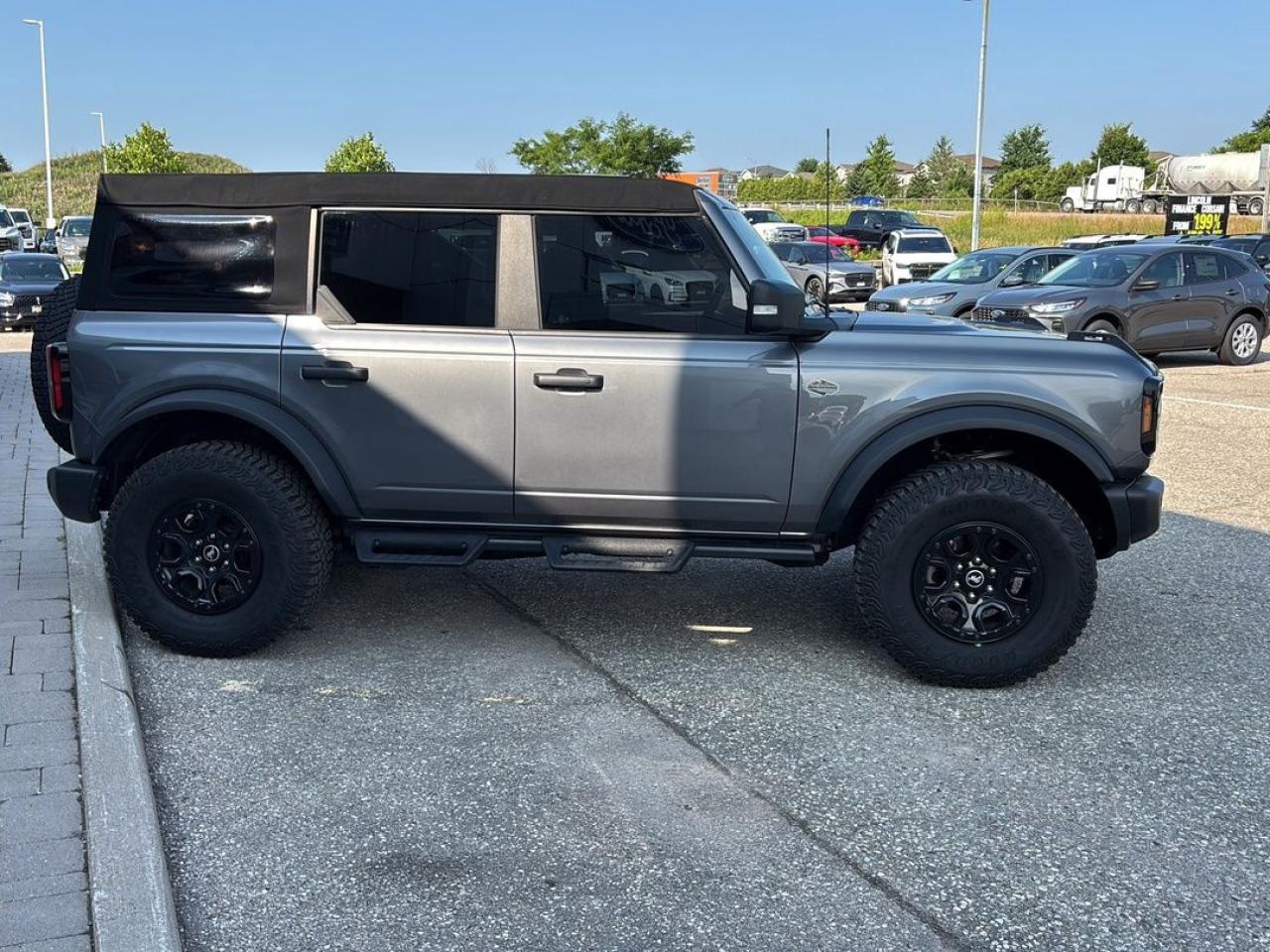2023 Ford Bronco WildTrak Photo