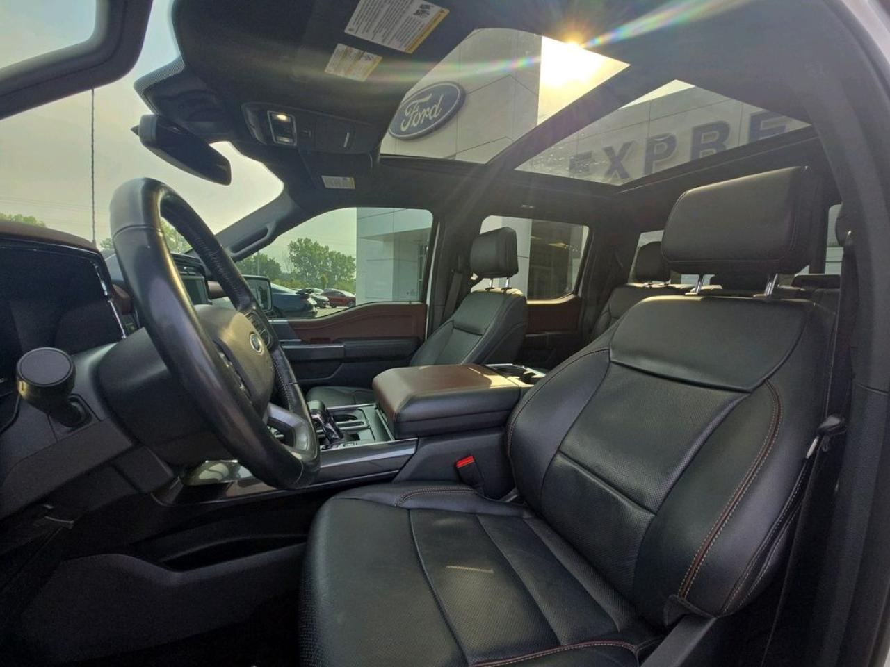 2022 Ford F-150 Lariat Photo5