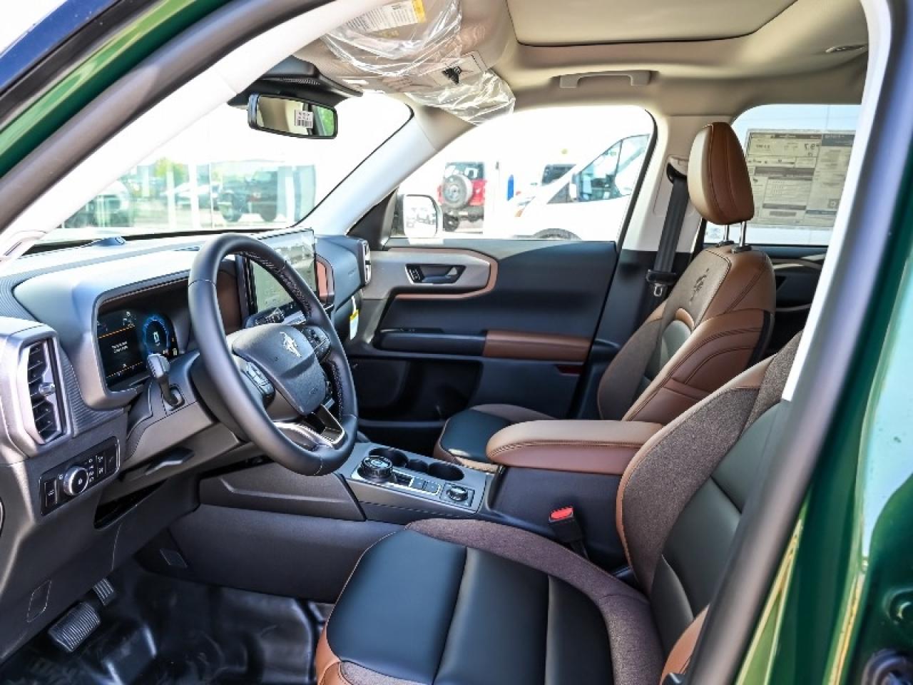 2025 Ford Bronco Sport Outer Banks Photo