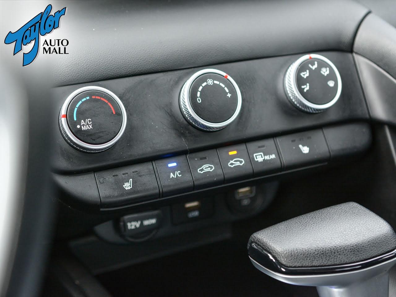 2023 Hyundai Elantra Essential Photo