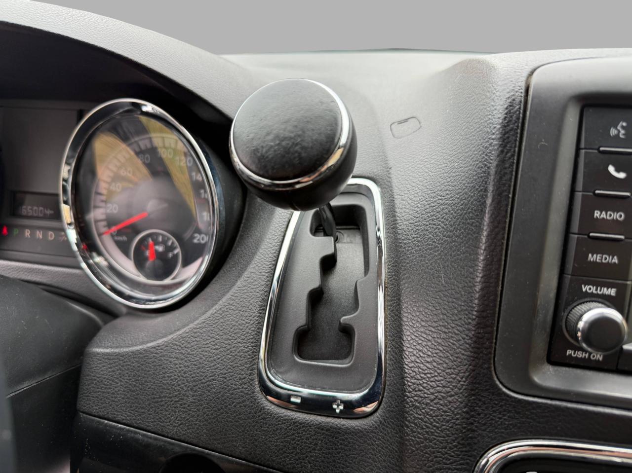 2015 Dodge Grand Caravan SXT Premium Plus Photo