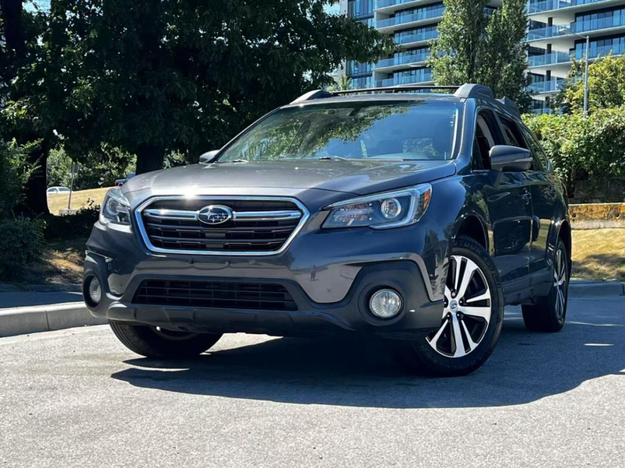 Used 2018 Subaru Outback 3.6R Limited w/EyeSight Pkg/ CLEAN TITLE/ BC LOCAL for sale in Richmond, BC
