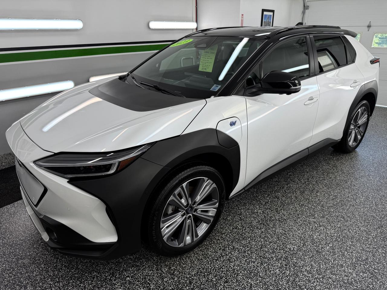 2023 Subaru Solterra W/LUXURY PACKAGE - Photo #3