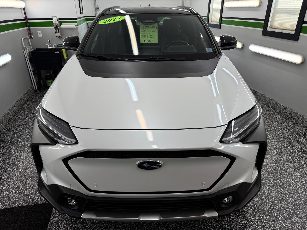 2023 Subaru Solterra W/LUXURY PACKAGE - Photo #2