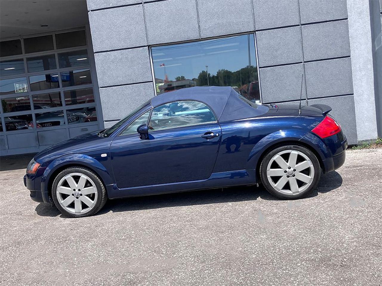 2005 Audi TT CONVERTIBLE|LEATHER|18in ALLOYS|PWR. TOP - Photo #8