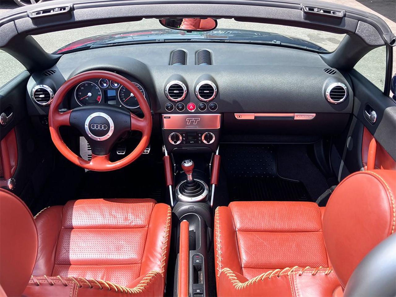 2005 Audi TT CONVERTIBLE|LEATHER|18in ALLOYS|PWR. TOP - Photo #11