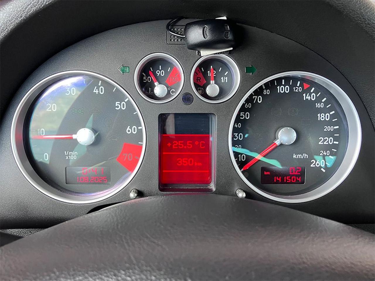 2005 Audi TT CONVERTIBLE|LEATHER|18in ALLOYS|PWR. TOP - Photo #14