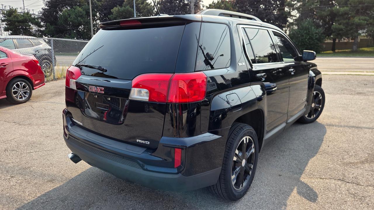 2017 GMC Terrain SLE AWD - Photo #4