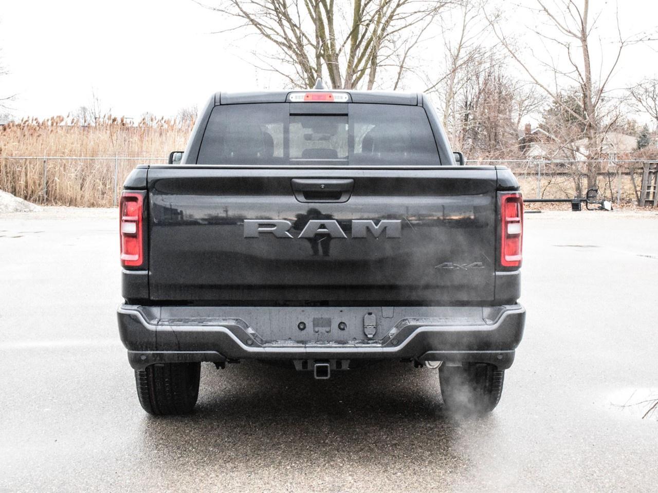 2025 RAM 1500 Tradesman 4x4 Crew Cab 5'7" Box Photo2