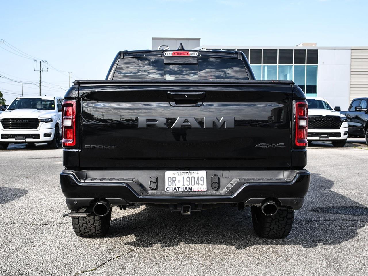 2026 RAM 1500 SPORT 4X4 CREW CAB 5'7" BOX Photo2
