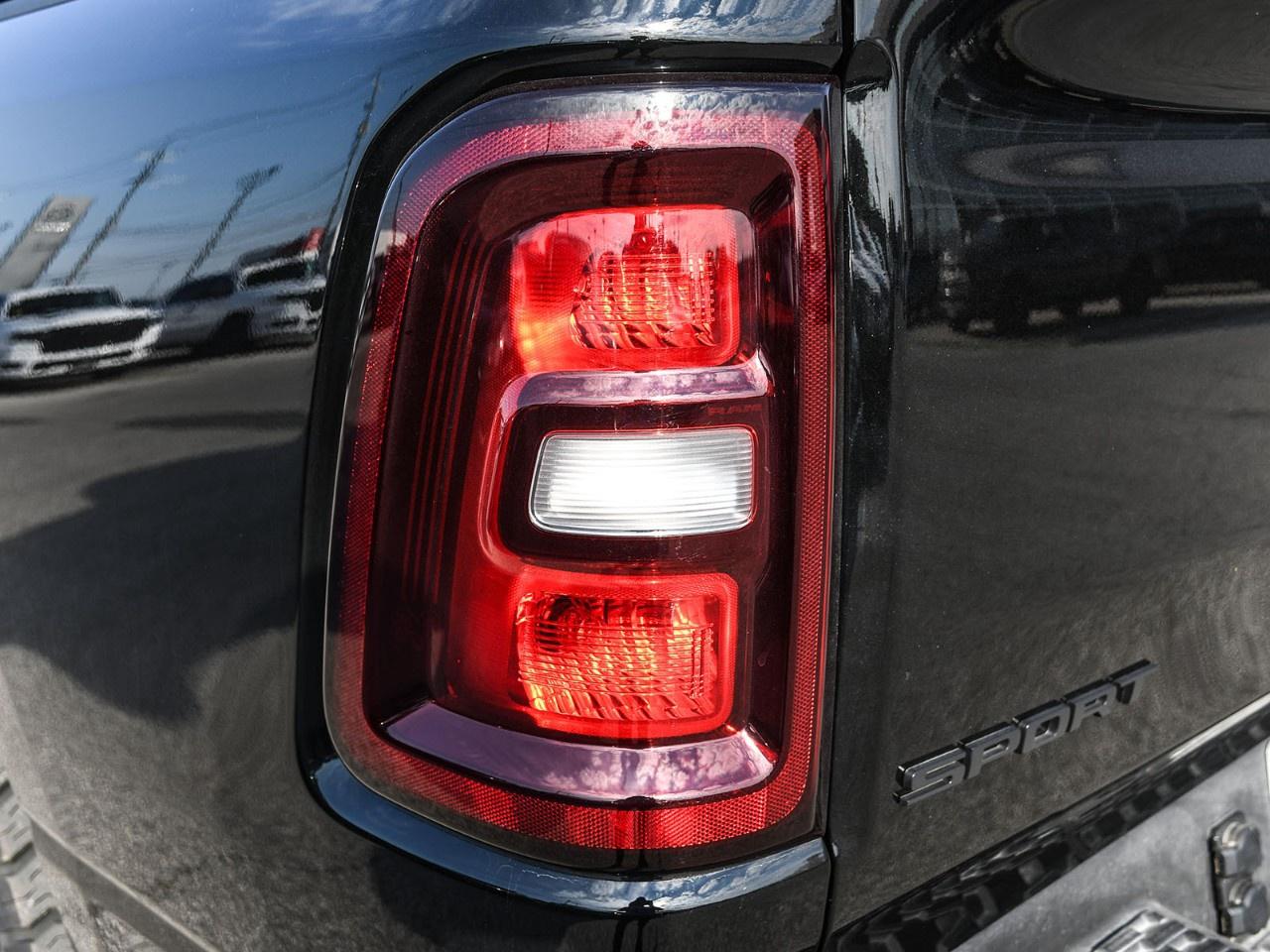 2026 RAM 1500 SPORT 4X4 CREW CAB 5'7" BOX Photo