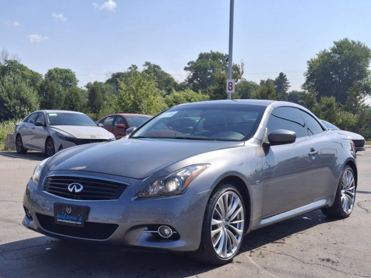 Used 2014 Infiniti Q60 Convertible Premier Red Interior | Leather | Bose Audio | Nav | Cooled & Heated Seats | Bluetooth | and More ! for sale in Guelph, ON