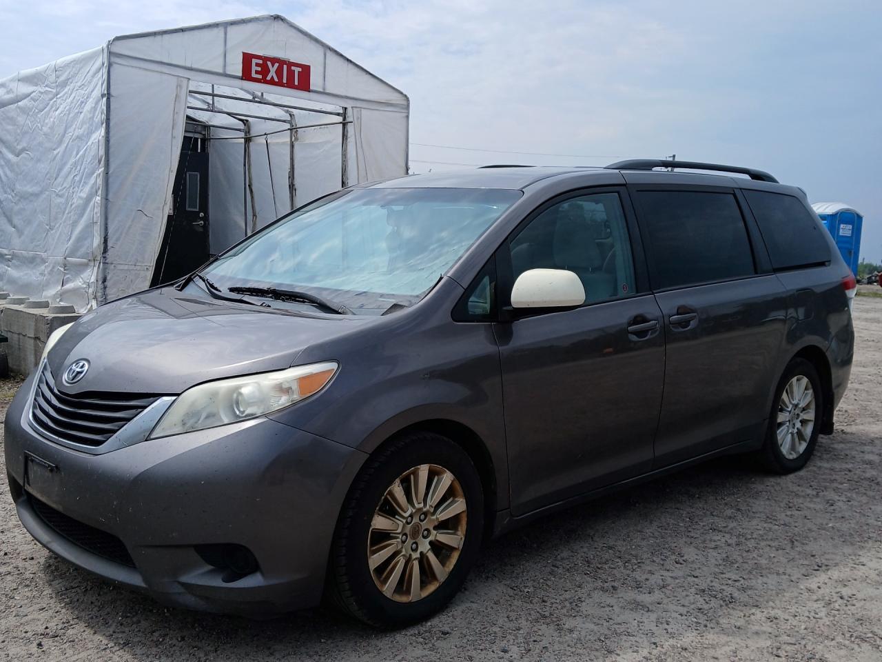 Used 2011 Toyota Sienna LE 7 PASSENGER for sale in North Bay, ON