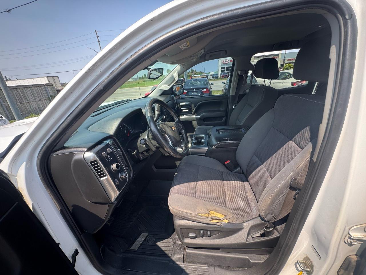 2018 Chevrolet Silverado 1500 LT, 4X4, CREW CAB, TOPPER, 5.3L V8, CERTIFIED - Photo #12