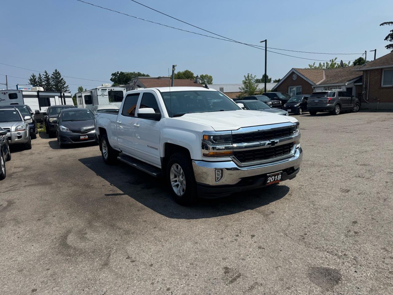 2018 Chevrolet Silverado 1500 LT, 4X4, CREW CAB, TOPPER, 5.3L V8, CERTIFIED - Photo #7