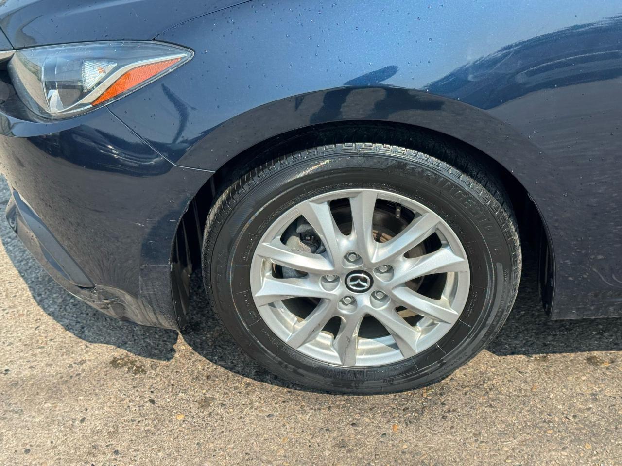 2015 Mazda MAZDA3 GS, AUTO, SEDAN, ONLY 29,000KMS, LOW KMS, CERT - Photo #9