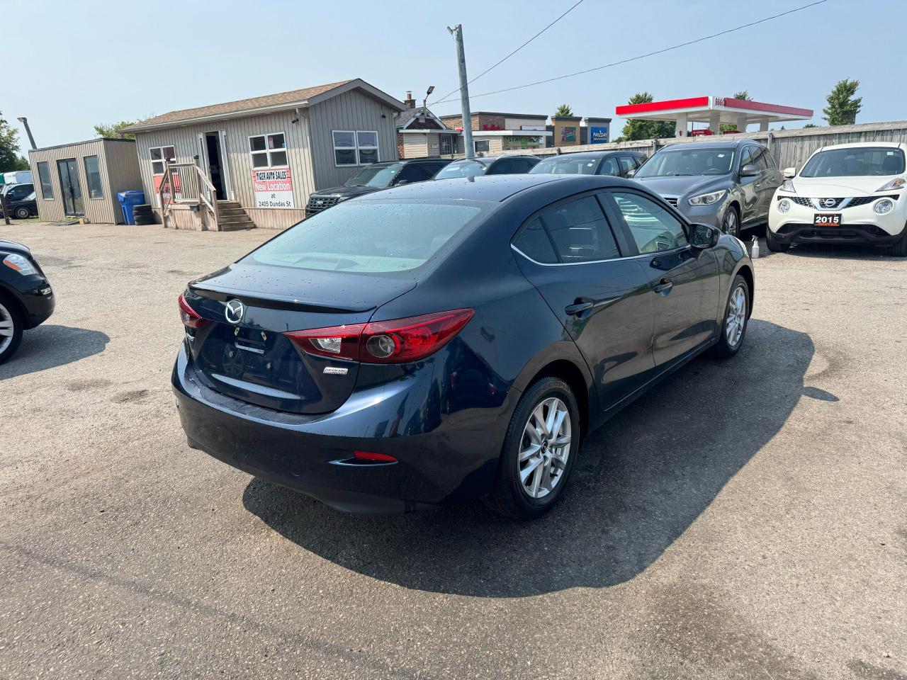 2015 Mazda MAZDA3 GS, AUTO, SEDAN, ONLY 29,000KMS, LOW KMS, CERT Photo4