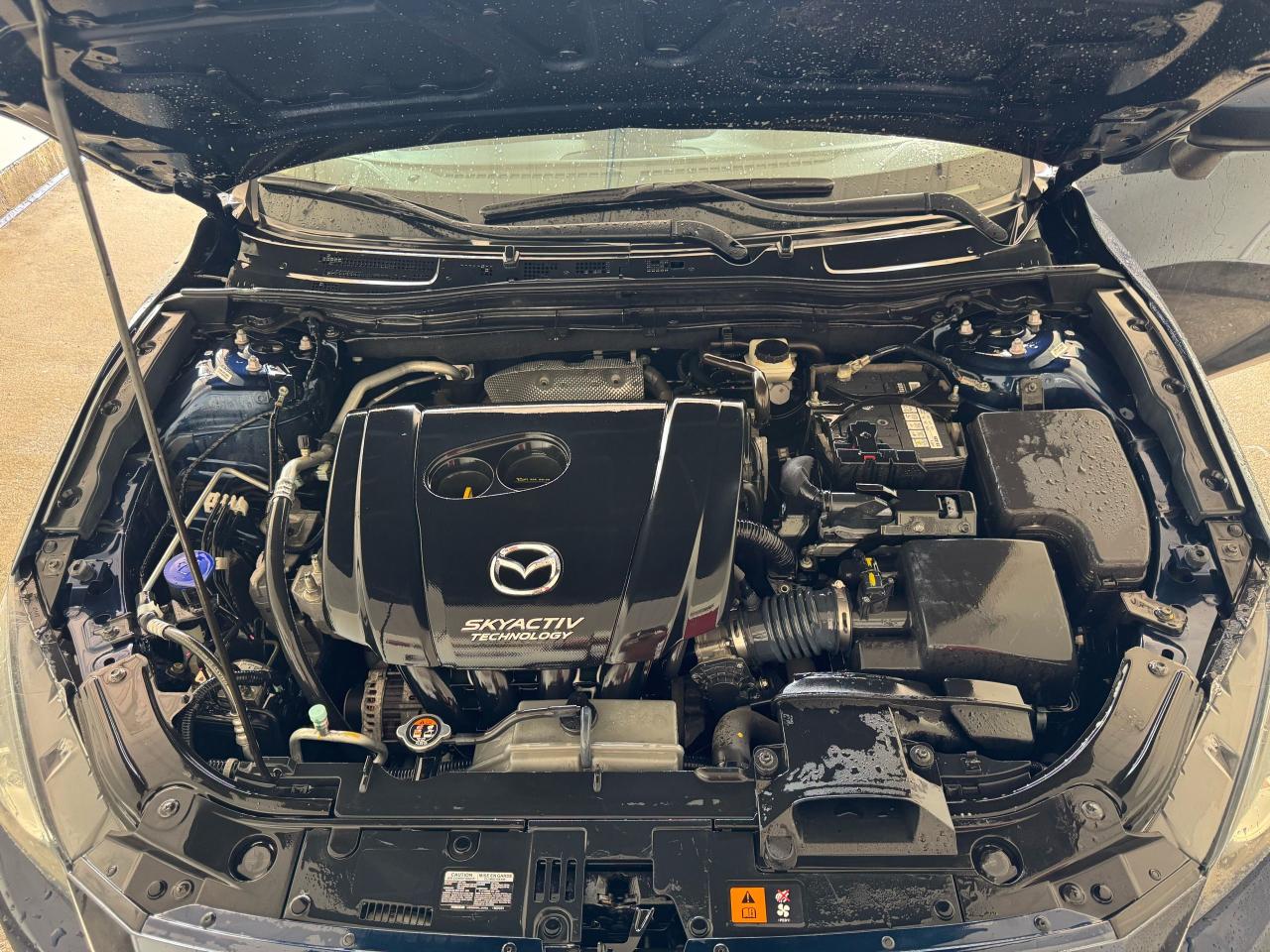 2015 Mazda MAZDA3 GS, AUTO, SEDAN, ONLY 29,000KMS, LOW KMS, CERT - Photo #11