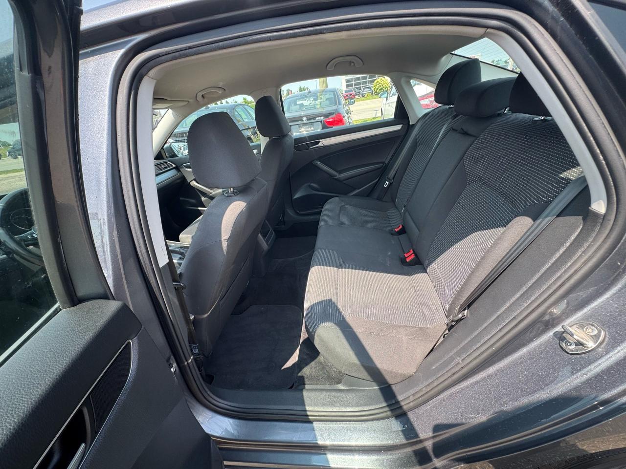 2018 Volkswagen Passat TRENDLINE+, SEDAN, AUTO, 4 CYL, ONLY 172KMS, CERT - Photo #11