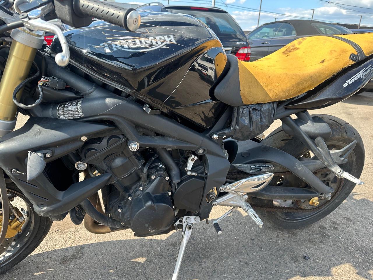 2009 Triumph Speed Triple R STREET TRIPLE, VANDALIZED, EXHAUST, NO KEYS,AS IS - Photo #11