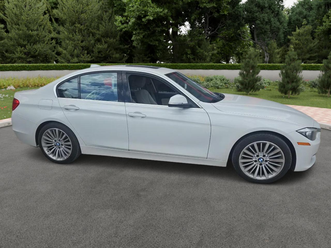 2015 BMW 3 Series 320i xDrive - Photo #3
