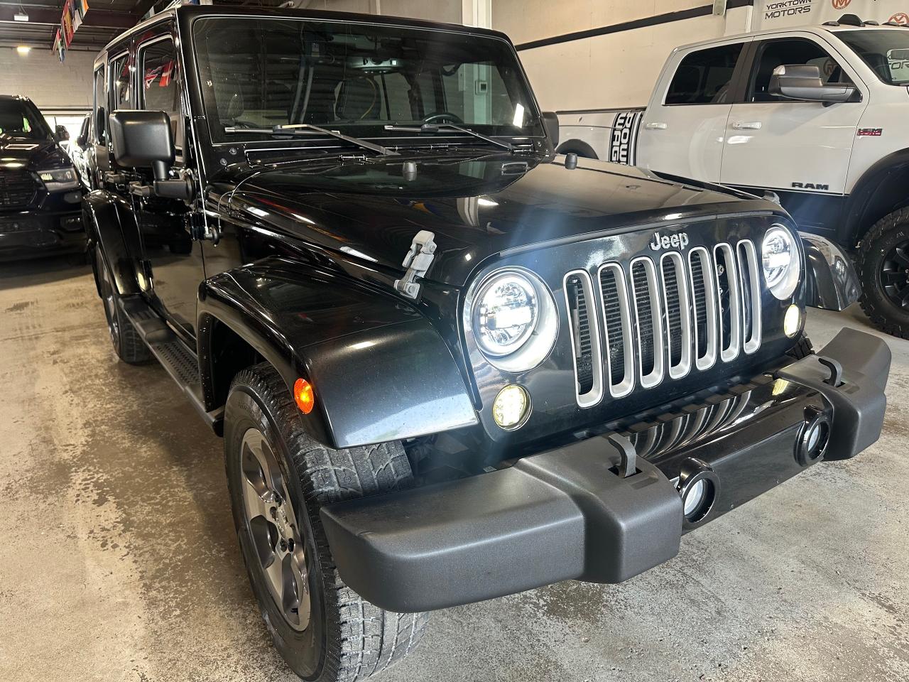 2016 Jeep Wrangler 4WD 4DR SAHARA - Photo #3