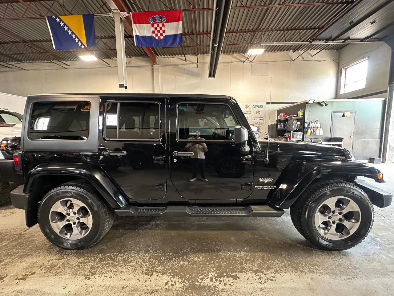 2016 Jeep Wrangler 4WD 4DR SAHARA - Photo #6