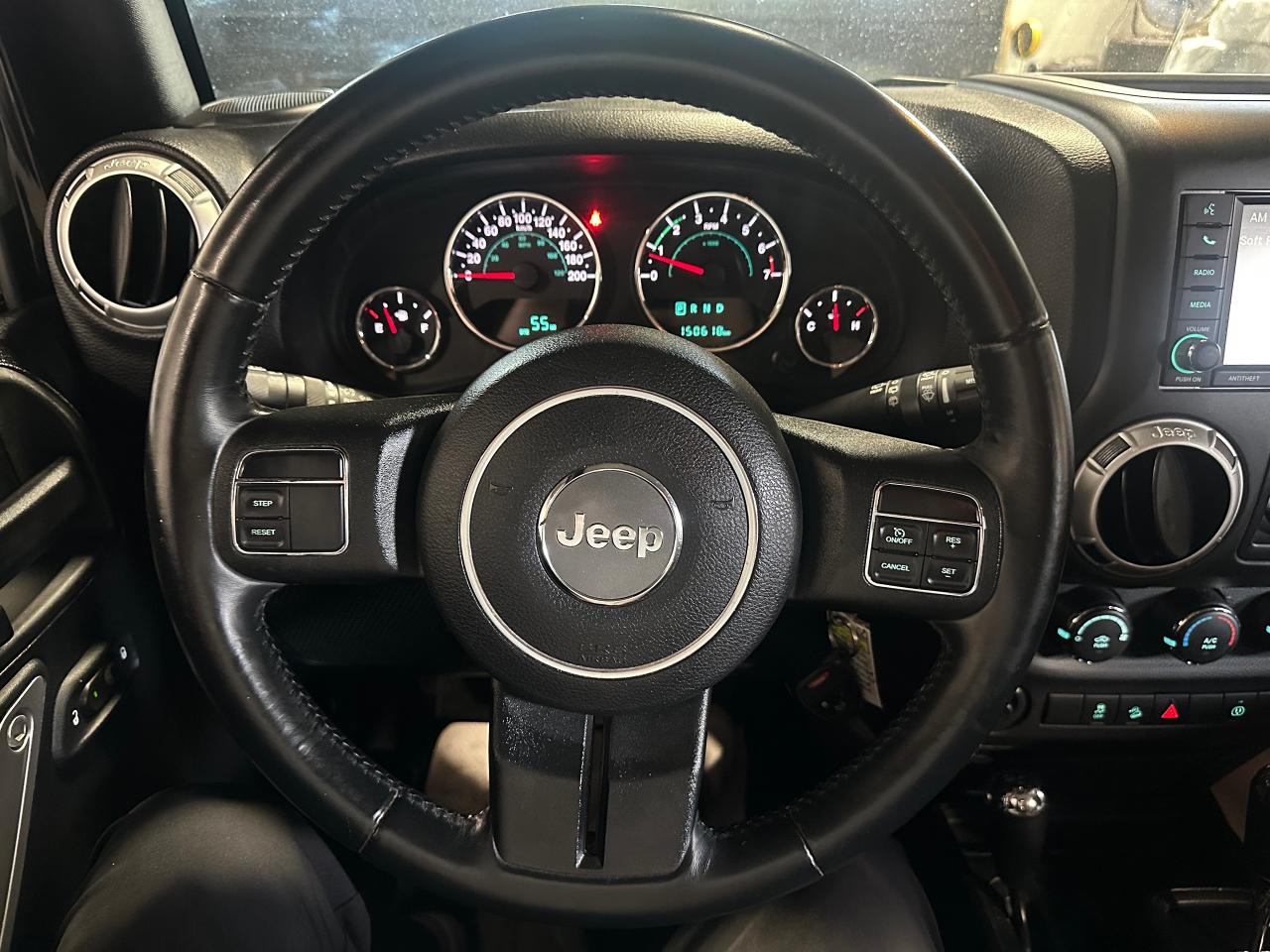 2016 Jeep Wrangler 4WD 4DR SAHARA - Photo #26
