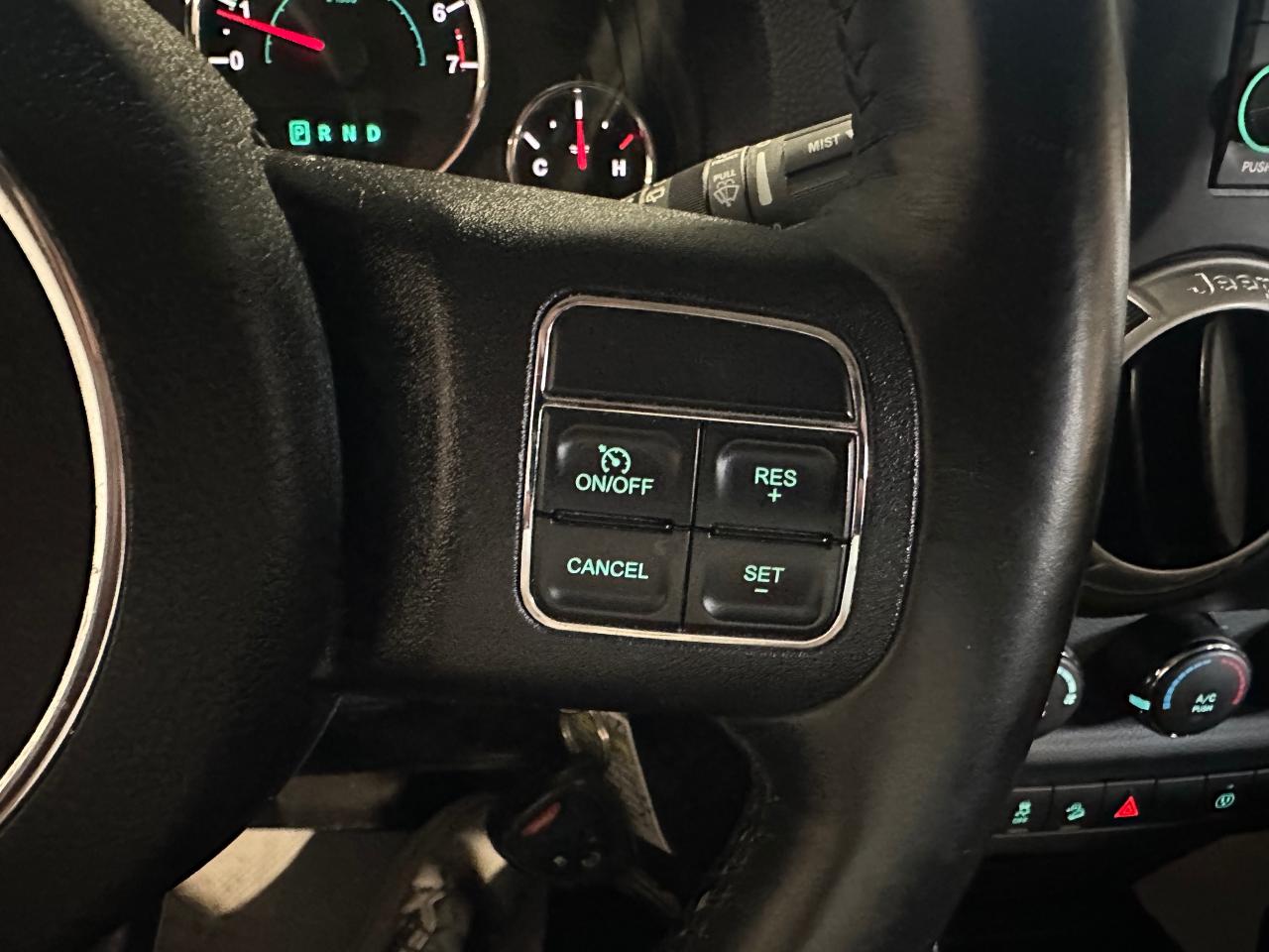 2016 Jeep Wrangler 4WD 4DR SAHARA - Photo #27