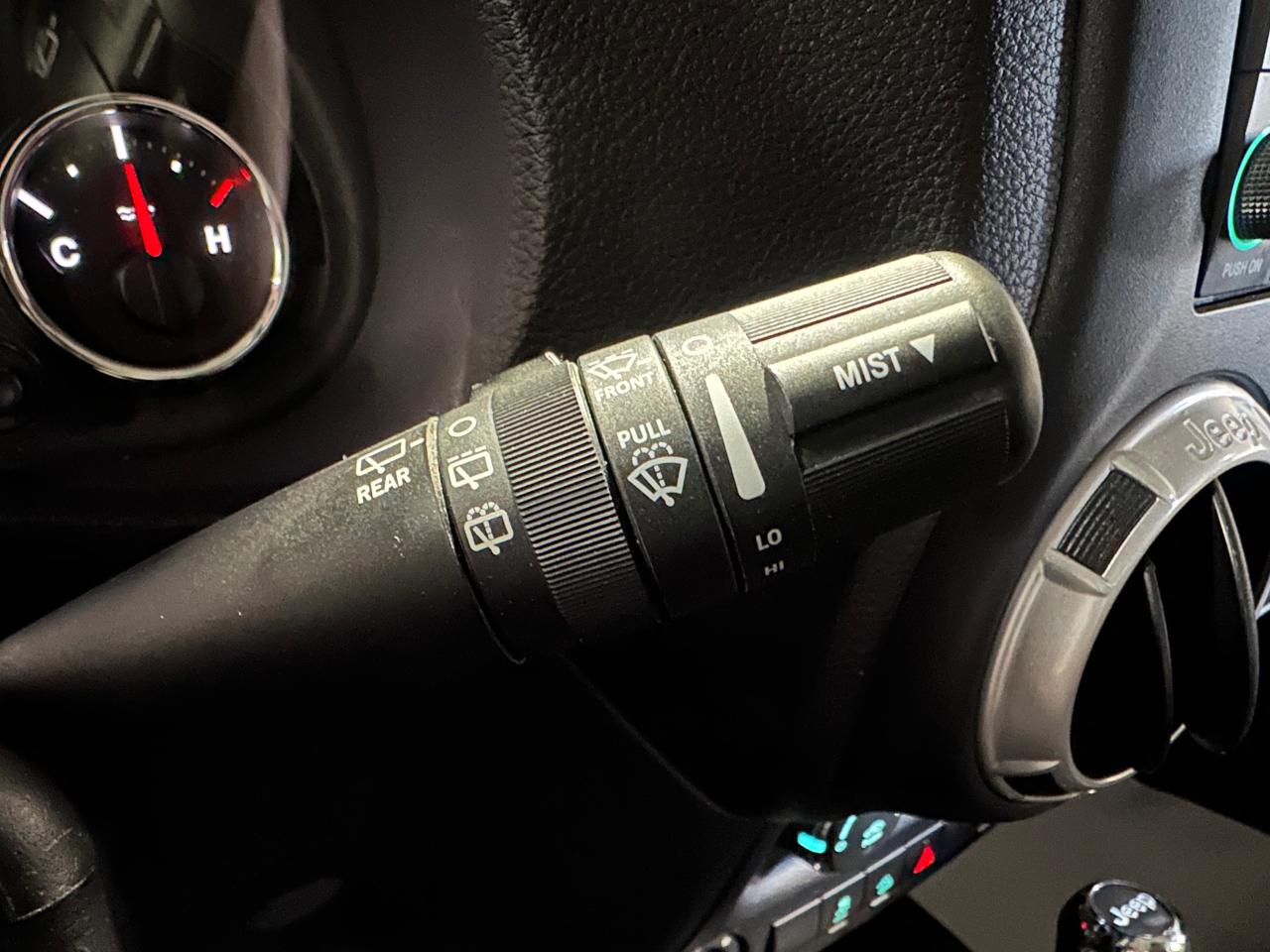 2016 Jeep Wrangler 4WD 4DR SAHARA - Photo #30